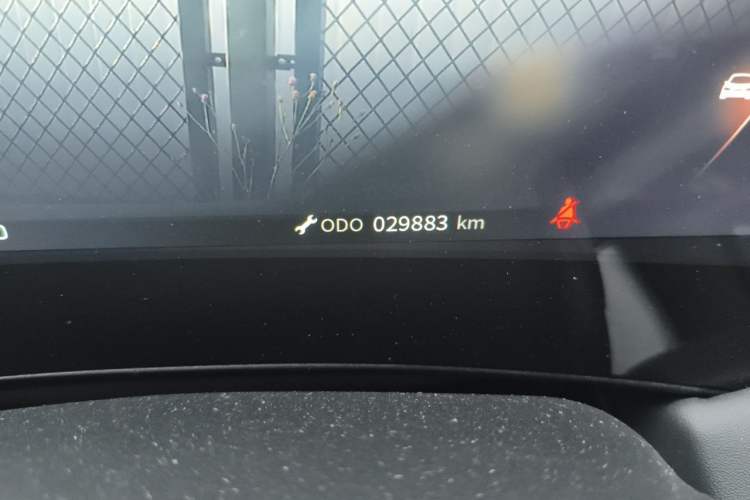 Used Dongfeng Aeolus Huge 2022 Mach Power 1.5T DareDrive Edition · Smart Odometer Close Up