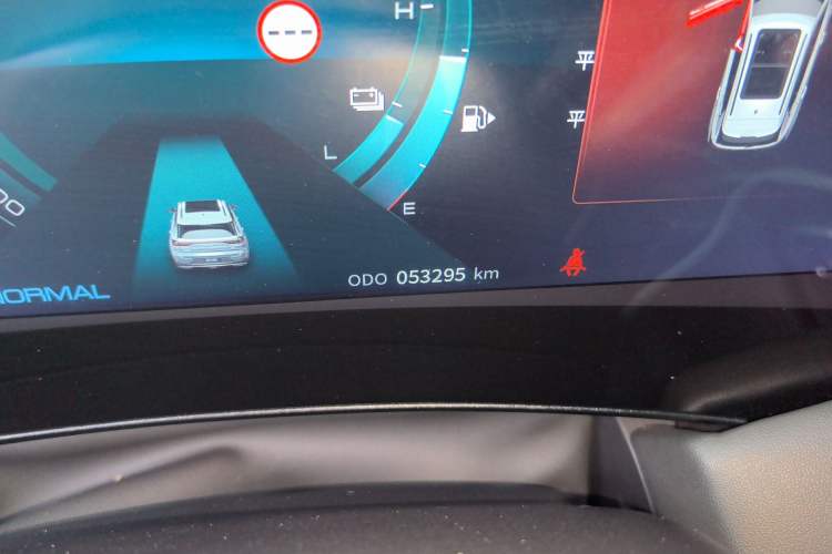 Used Dongfeng Aeolus Huge 2022 Mach Dual-Motor 1.5T MHD Dare-to-Dream Edition Odometer Close Up