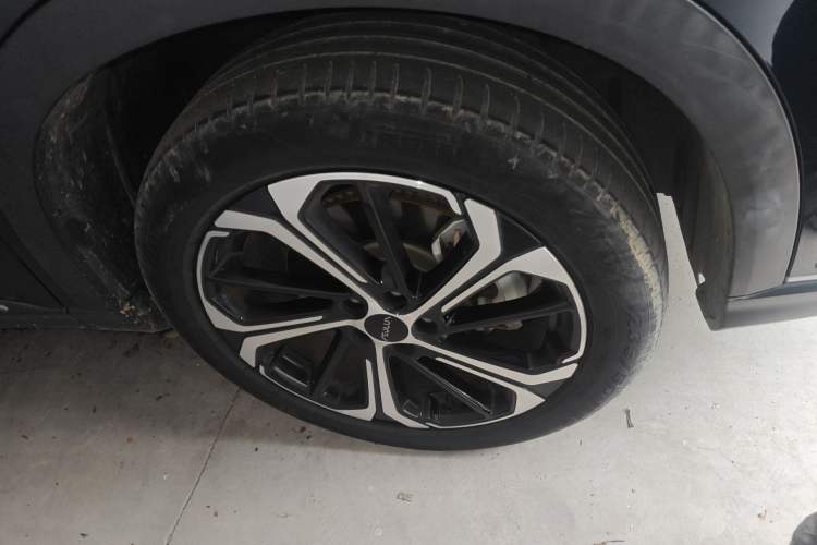 Used Dongfeng Aeolus Huge 2022 Mach Power 1.5T Dare-to-Love Edition Right Front Wheel Hub