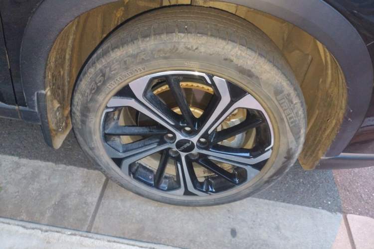 Used Dongfeng Aeolus Huge 2022 Mach Power 1.5T Dare-to-Love Edition Right Front Wheel Hub