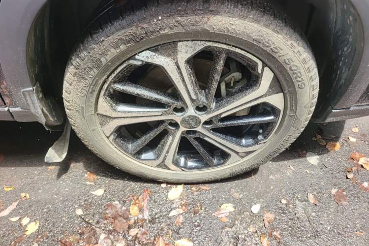 Used Dongfeng Aeolus Huge 2022 Mach Dual-Motor 1.5T MHD Dare-to-Innovate Edition Right Front Wheel Hub