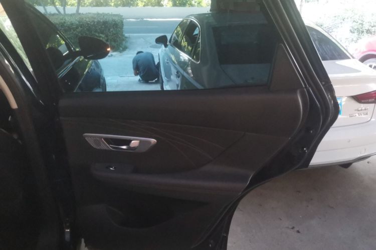 Used Dongfeng Aeolus Huge 2022 Mach Power 1.5T DareDrive Edition · Smart Right Rear Door Interior