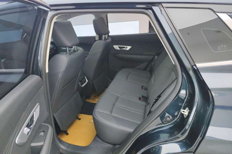 Used Dongfeng Aeolus Huge 2022 Mach Power 1.5T DareDrive Edition · Smart Right Rear Seat