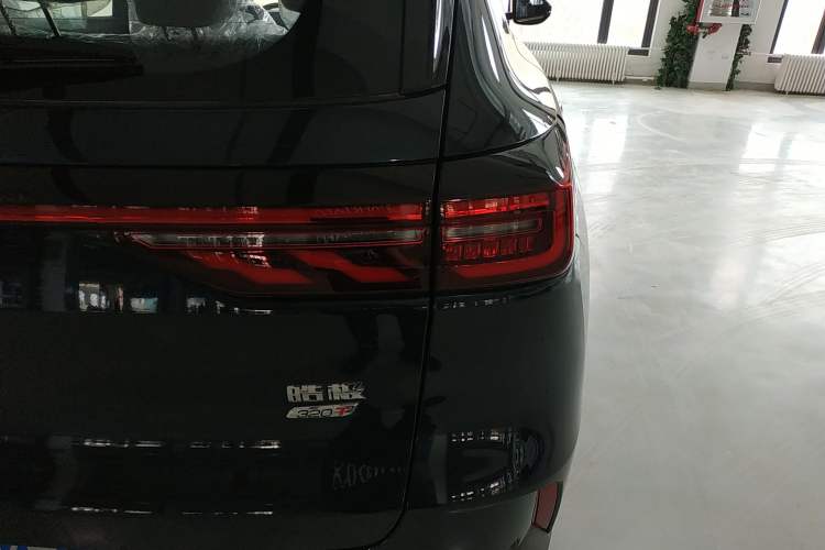Used Dongfeng Aeolus Huge 2022 Mach Power 1.5T Dare-Enjoy Edition · Smart Right Rear Taillight