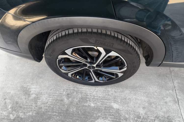 Used Dongfeng Aeolus Huge 2022 Mach Dual-Motor 1.5T MHD Dare-to-Dream Edition Right Rear Wheel Hub