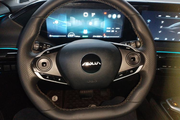 Used Dongfeng Aeolus Huge 2022 Mach Power 1.5T DareDrive Edition · Smart Steering Wheel