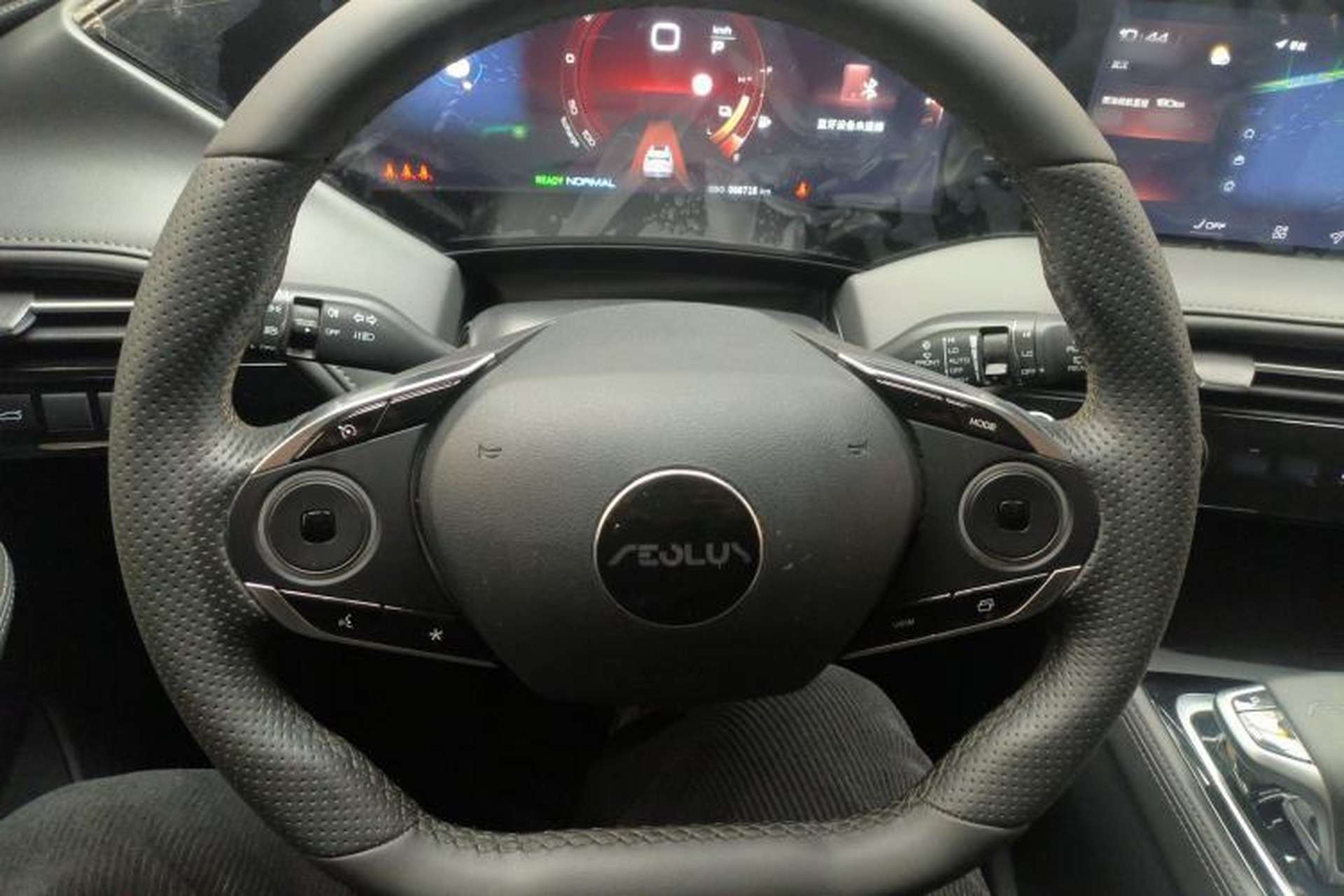 Used Dongfeng Aeolus Huge 2022 Mach Dual-Motor 1.5T MHD Dare-to-Dream Edition Steering Wheel
