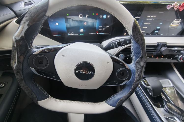 Used Dongfeng Aeolus Huge 2022 Mach Power 1.5T Dare-Enjoy Edition · Smart Steering Wheel