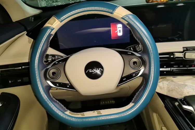 Used Dongfeng Aeolus Huge 2022 Mach Power 1.5T DareDrive Edition · Smart Steering Wheel