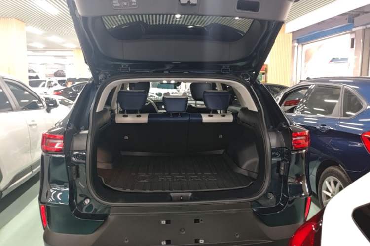 Used Dongfeng Aeolus Huge 2022 Mach Power 1.5T DareDrive Edition · Smart Trunk