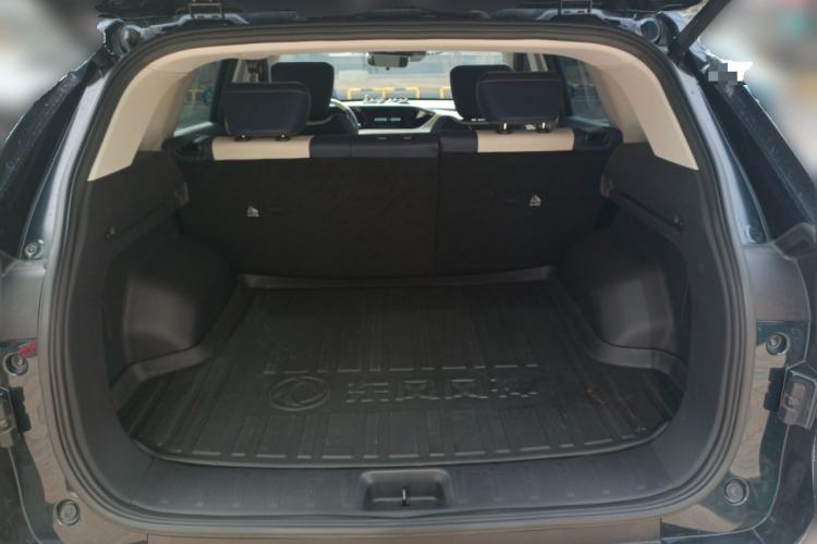 Used Dongfeng Aeolus Huge 2022 Mach Dual-Motor 1.5T MHD Dare-to-Dream Edition Trunk
