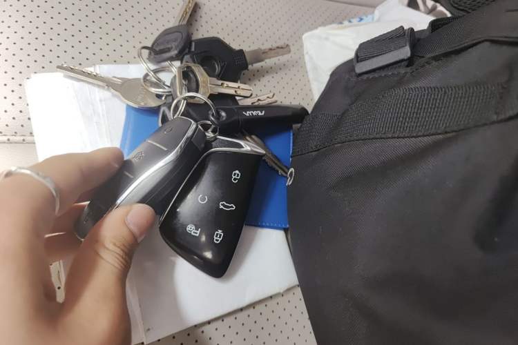 Used Dongfeng Aeolus Huge 2022 Mach Dual-Motor 1.5T MHD Dare-to-Innovate Edition Vehicle Key