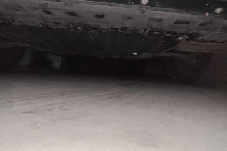 Used Dongfeng Aeolus Huge 2022 Mach Dual-Motor 1.5T MHD Dare-to-Dream Edition Chassis Front