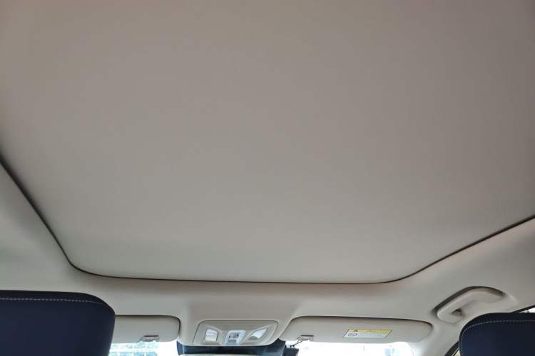 Used Dongfeng Aeolus Huge 2022 Mach Power 1.5T Dare-to-Drive Edition · Enjoyably悦 Headliner