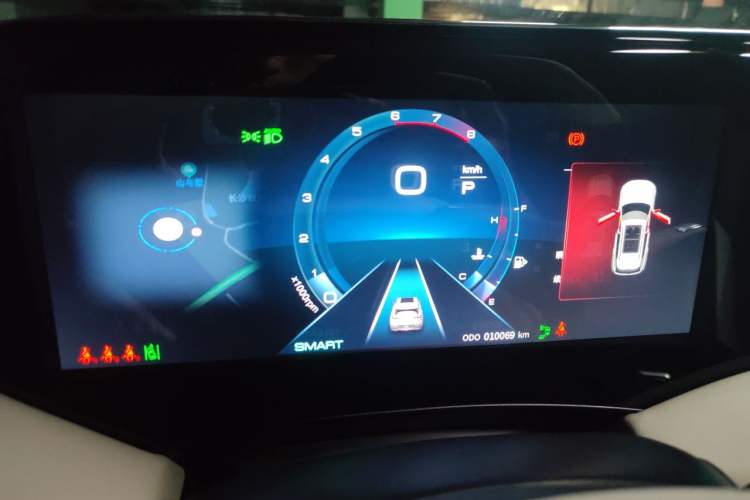 Used Dongfeng Aeolus Huge 2022 Mach Power 1.5T Dare-to-Love Edition Instrument Cluster
