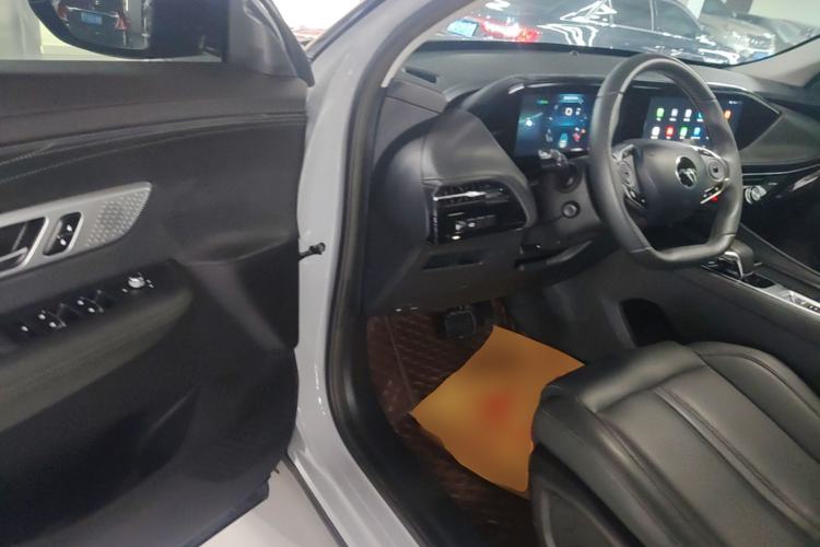 Used Dongfeng Aeolus Huge 2022 Mach Dual-Motor 1.5T MHD Dare-to-Dream Edition Driver Seat