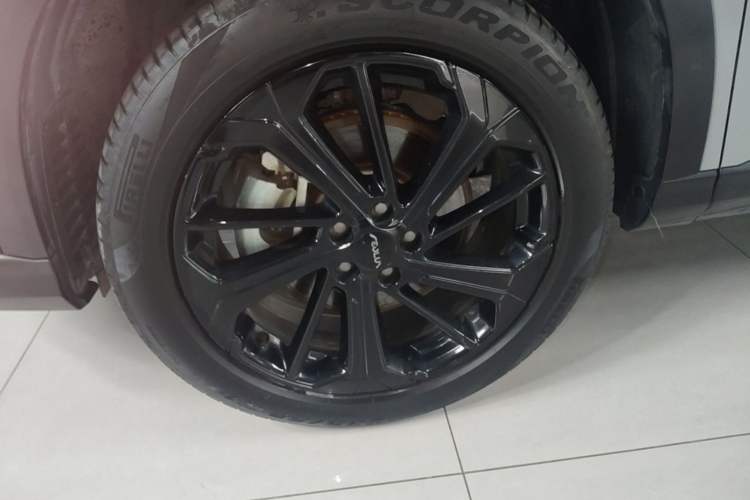 Used Dongfeng Aeolus Huge 2022 Mach Dual-Motor 1.5T MHD Dare-to-Dream Edition Exterior 4