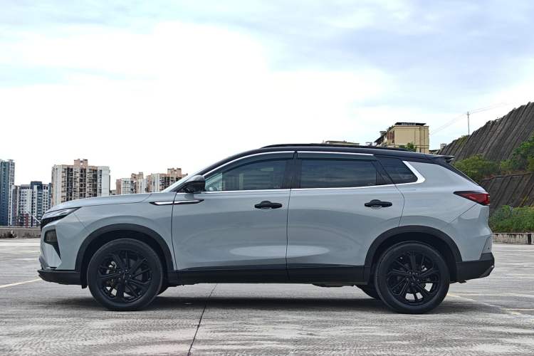 Used Dongfeng Aeolus Huge 2022 Mach Power 1.5T Dare-to-Drive Edition · Enjoyably悦 Exterior 5