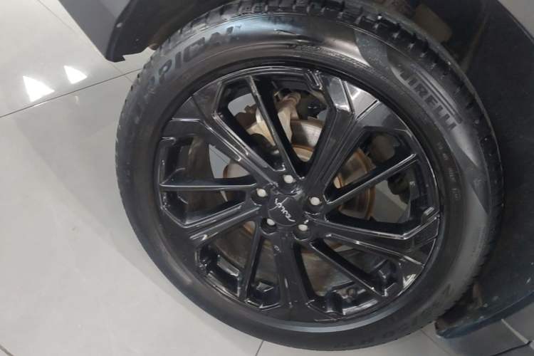 Used Dongfeng Aeolus Huge 2022 Mach Dual-Motor 1.5T MHD Dare-to-Dream Edition Exterior 5