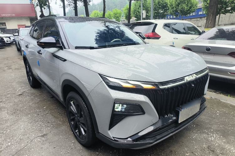 Used Dongfeng Aeolus Huge 2022 Mach Power 1.5T Dare-to-Drive Edition · Enjoyably悦 Front Right 45 Deg