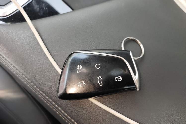 Used Dongfeng Aeolus Huge 2022 Mach Power 1.5T Dare-to-Drive Edition · Enjoyably悦 Interior 1
