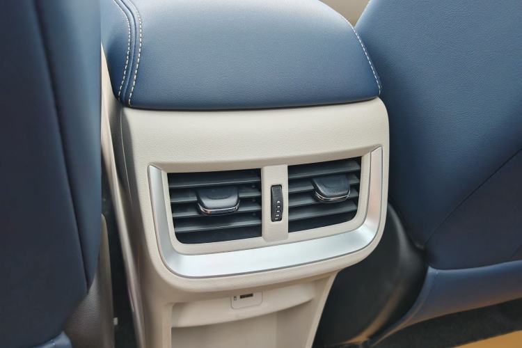 Used Dongfeng Aeolus Huge 2022 Mach Power 1.5T Dare-to-Drive Edition · Enjoyably悦 Interior 9
