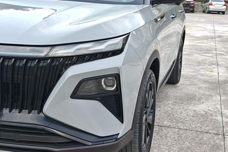 Used Dongfeng Aeolus Huge 2022 Mach Power 1.5T Dare-to-Drive Edition · Enjoyably悦 Left Front Headlight