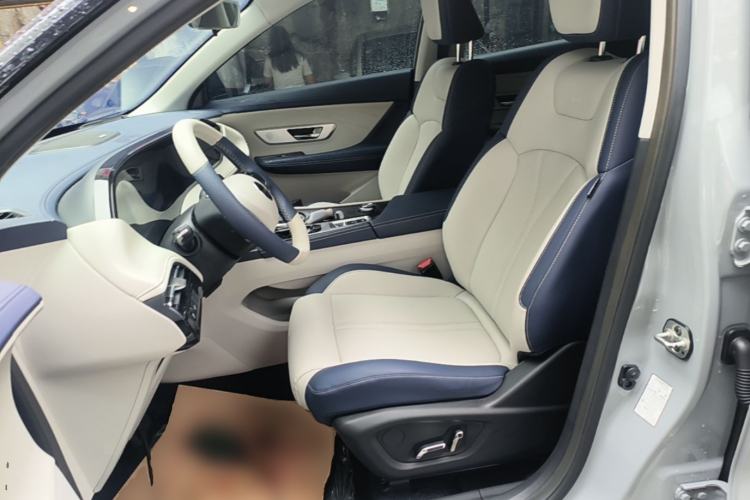 Used Dongfeng Aeolus Huge 2022 Mach Power 1.5T Dare-to-Drive Edition · Enjoyably悦 Left Front Seat