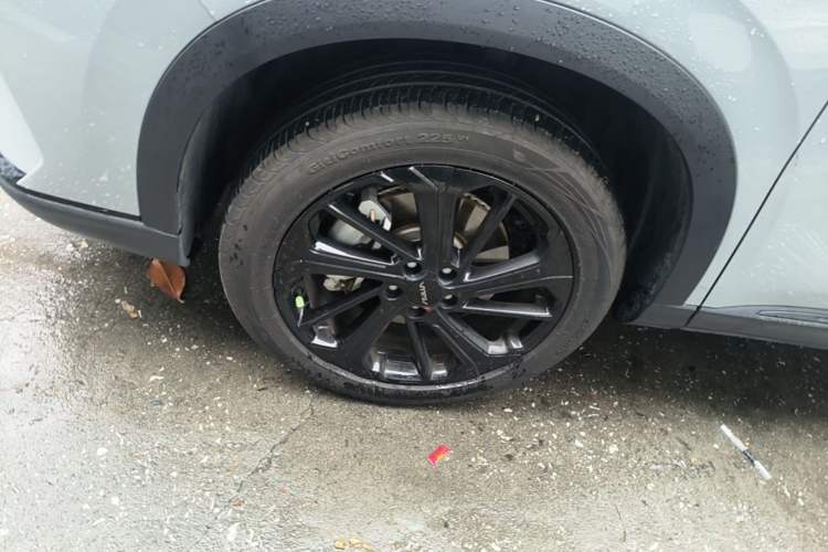 Used Dongfeng Aeolus Huge 2022 Mach Power 1.5T Dare-to-Drive Edition · Enjoyably悦 Left Front Wheel Hub