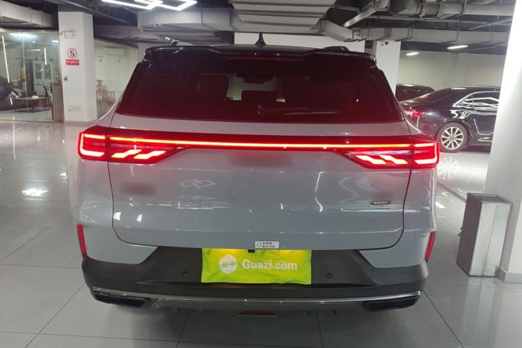 Used Dongfeng Aeolus Huge 2022 Mach Dual-Motor 1.5T MHD Dare-to-Dream Edition Rear