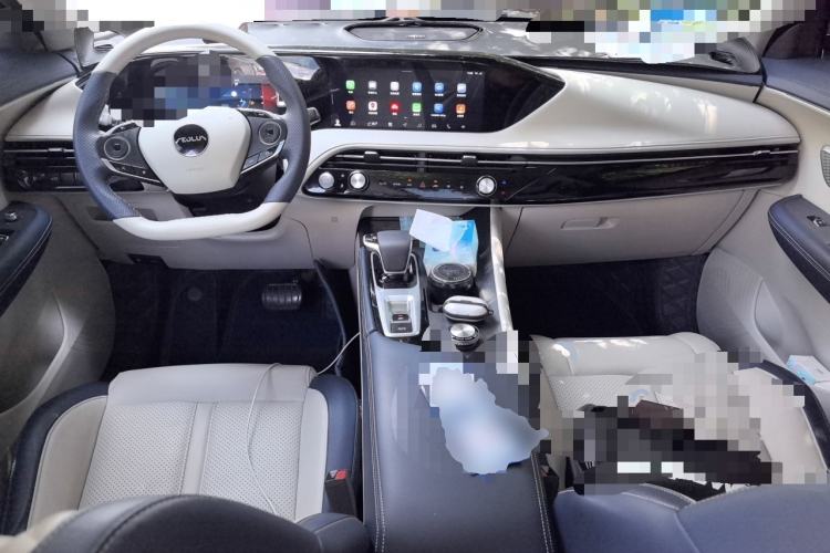 Used Dongfeng Aeolus Huge 2022 Mach Power 1.5T Dare-to-Love Edition Center Console
