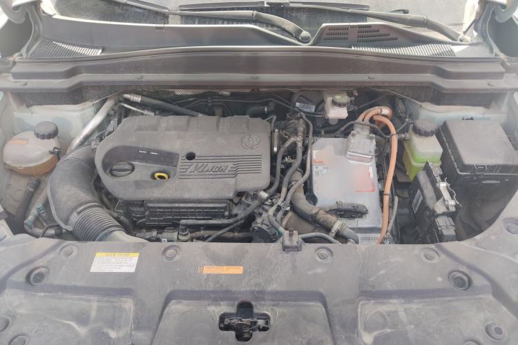Used Dongfeng Aeolus Huge 2022 Mach Dual-Motor 1.5T MHD Dare-to-Dream Edition Engine Bay