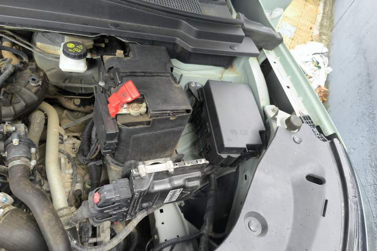 Used Dongfeng Aeolus Huge 2022 Mach Power 1.5T Dare-to-Drive Edition · Enjoyably悦 Engine Bay Left