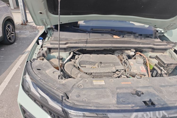 Used Dongfeng Aeolus Huge 2022 Mach Dual-Motor 1.5T MHD Dare-to-Dream Edition Engine Bay Right