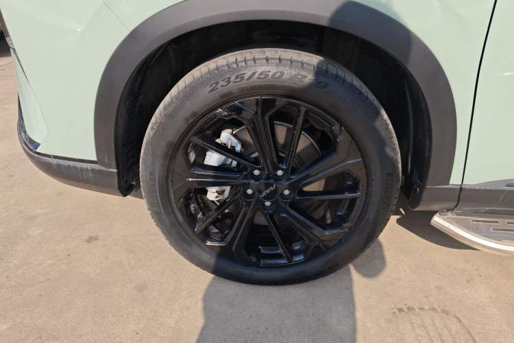 Used Dongfeng Aeolus Huge 2022 Mach Dual-Motor 1.5T MHD Dare-to-Dream Edition Exterior 4
