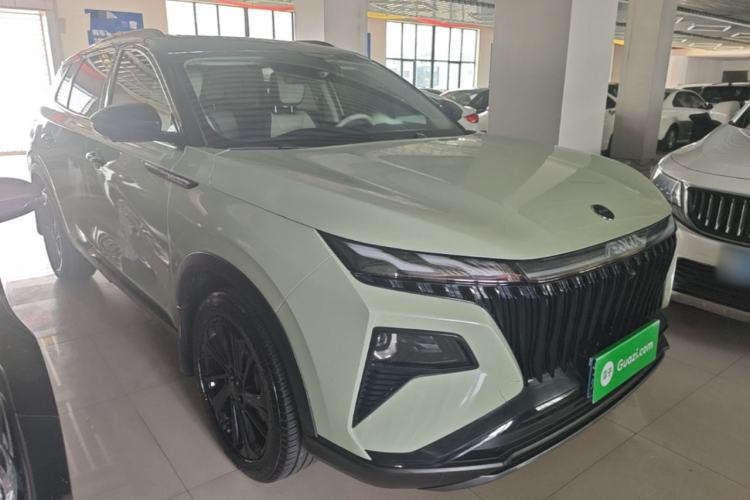 Used Dongfeng Aeolus Huge 2022 Mach Power 1.5T Dare-to-Drive Edition · Enjoyably悦 Front Right 45 Deg