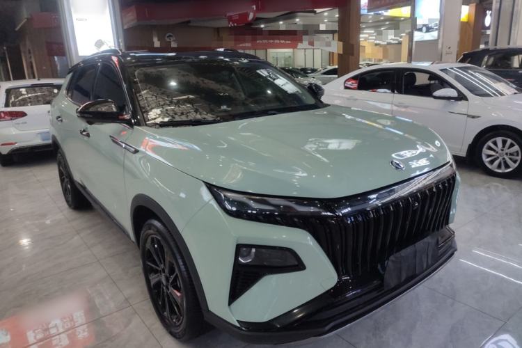 Used Dongfeng Aeolus Huge 2022 Mach Power 1.5T Dare-to-Drive Edition · Enjoyably悦 Front Right 45 Deg