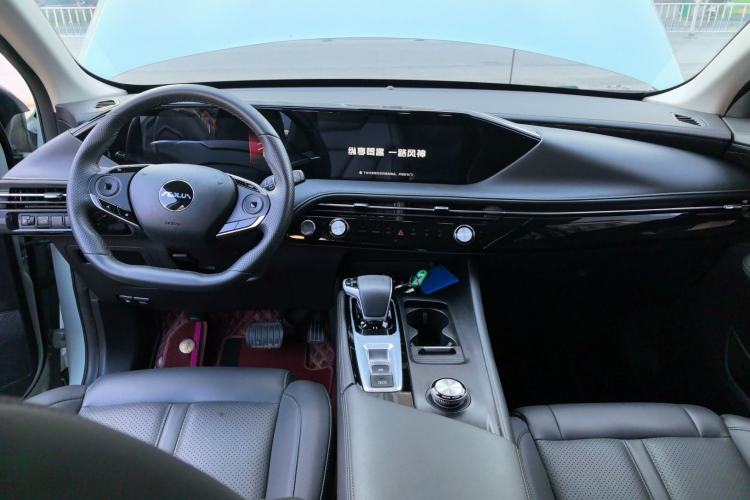 Used Dongfeng Aeolus Huge 2022 Mach Dual-Motor 1.5T MHD Dare-to-Dream Edition Interior 2