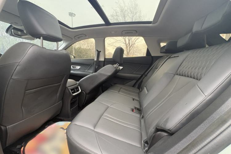 Used Dongfeng Aeolus Huge 2022 Mach Power 1.5T Dare-to-Love Edition Interior 3