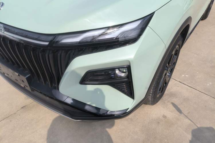 Used Dongfeng Aeolus Huge 2022 Mach Dual-Motor 1.5T MHD Dare-to-Dream Edition Left Front Headlight