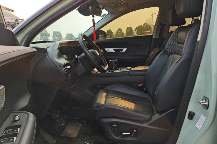 Used Dongfeng Aeolus Huge 2022 Mach Power 1.5T Dare-to-Love Edition Left Front Seat
