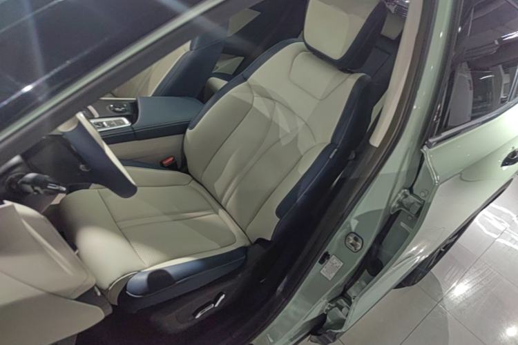 Used Dongfeng Aeolus Huge 2022 Mach Power 1.5T Dare-to-Drive Edition · Enjoyably悦 Left Front Seat