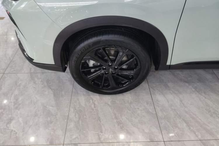 Used Dongfeng Aeolus Huge 2022 Mach Power 1.5T Dare-to-Drive Edition · Enjoyably悦 Left Front Wheel Hub