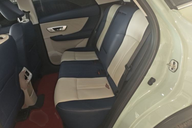 Used Dongfeng Aeolus Huge 2022 Mach Power 1.5T Dare-to-Drive Edition · Enjoyably悦 Left Rear Seat