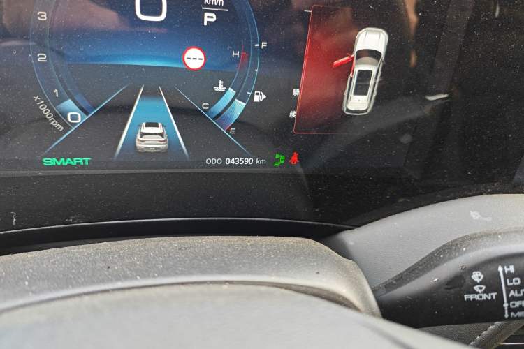 Used Dongfeng Aeolus Huge 2022 Mach Power 1.5T Dare-to-Love Edition Odometer Close Up