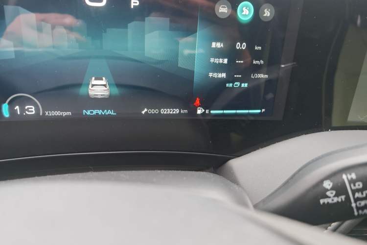 Used Dongfeng Aeolus Huge 2022 Mach Power 1.5T Dare-to-Drive Edition · Enjoyably悦 Odometer Close Up