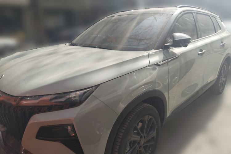 Used Dongfeng Aeolus Huge 2022 Mach Dual-Motor 1.5T MHD Dare-to-Dream Edition