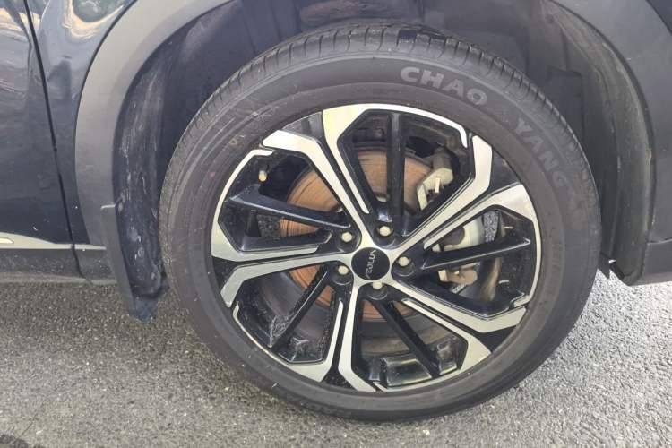 Used Dongfeng Aeolus Huge 2022 Mach Power 1.5T Dare-to-Love Edition Right Front Wheel Hub