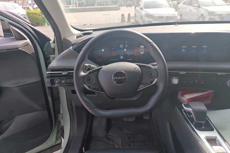 Used Dongfeng Aeolus Huge 2022 Mach Dual-Motor 1.5T MHD Dare-to-Dream Edition Steering Wheel