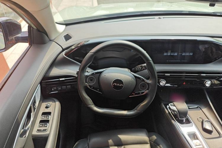 Used Dongfeng Aeolus Huge 2022 Mach Dual-Motor 1.5T MHD Dare-to-Dream Edition Steering Wheel
